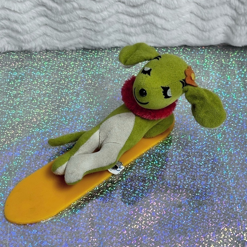 Vintage Dakin Applause Dream Pets Hawaiian Hound Plush Green Dog Surfboard